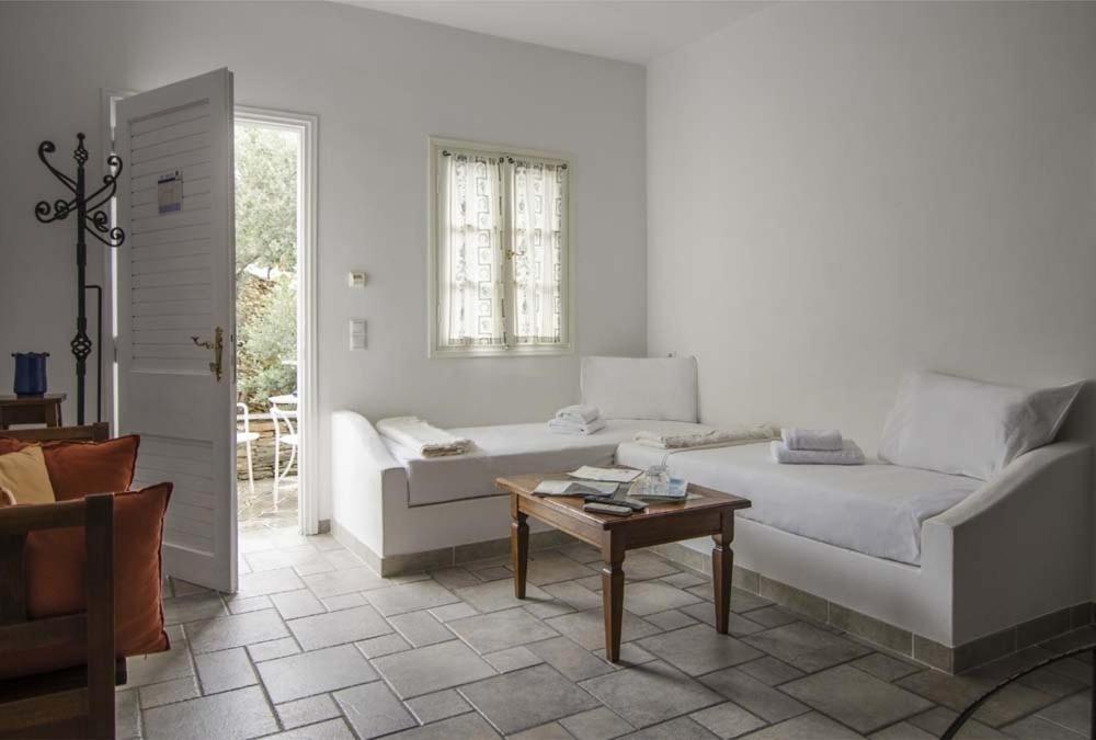 Alexandros Hotel Platis Gialos  Luaran gambar
